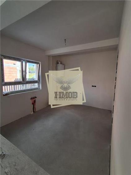 Casă individuală cu 5 camere cu Teren 350 Mp în Șura Mare