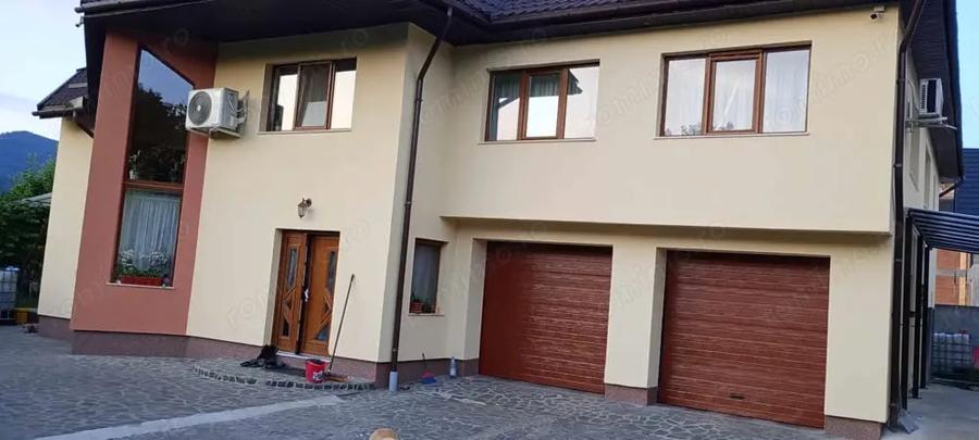 Casă cu 6 camere în Baia Sprie