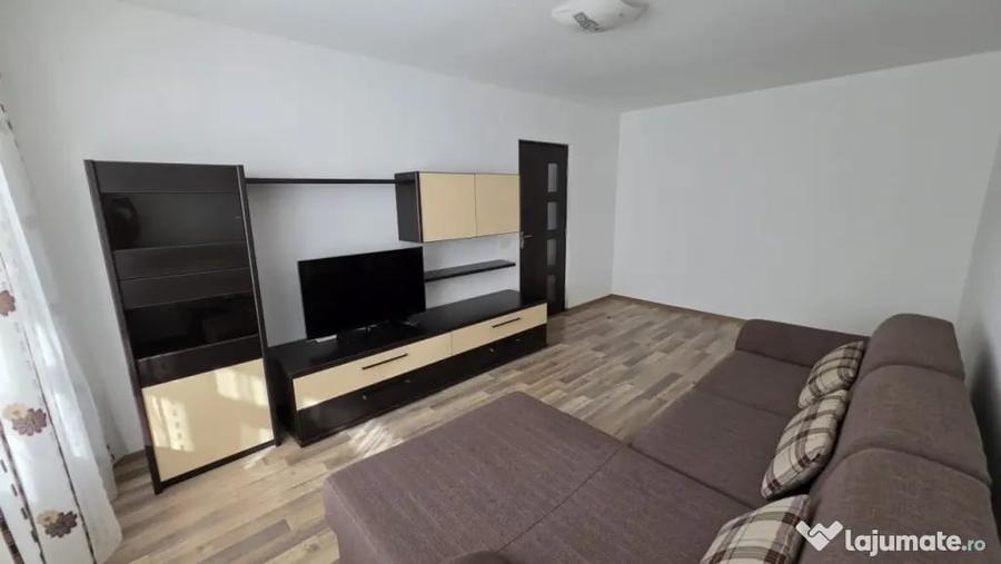 Apartament cu 2 camere decomandat în Ultracentral