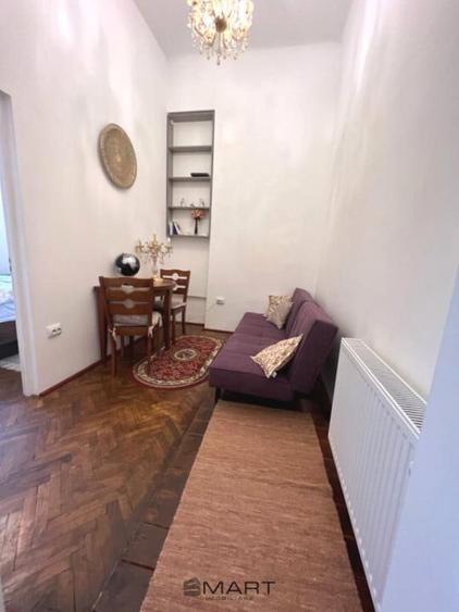 Apartament cu 4 camere semidecomandat în Ultracentral