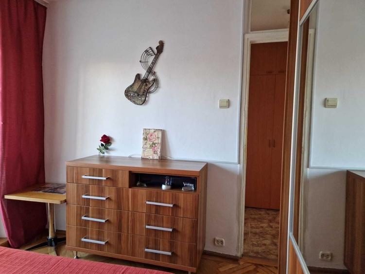Proprietar inchiriez ap. 3 camere mobilat, utilat + parcare - BRASOV, Alexandru cel Bun, cartier ASTRA - 4