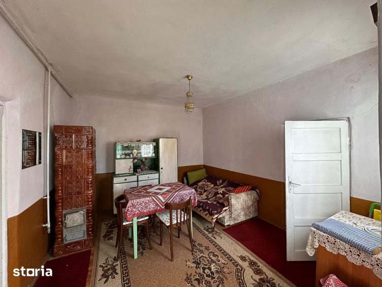 Casă cu 4 camere cu Teren 376 Mp în Ghiroda