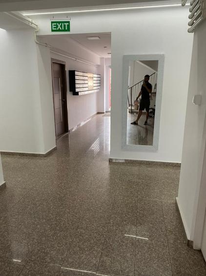 Apartament cu 2 camere decomandat în Vest
