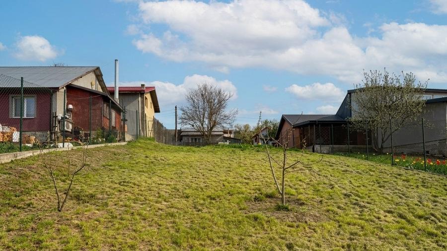 Teren Construcții intravilan de 883 mp, în Moara Vlăsiei
