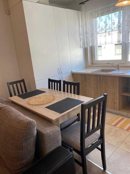Apartament cu 2 camere semidecomandat în Calea Turzii