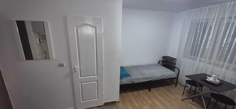 Garsonieră nedecomandată în Buziașului