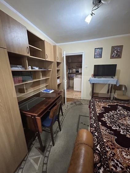 Apartament cu 2 camere semidecomandat, mobilat în Gherla