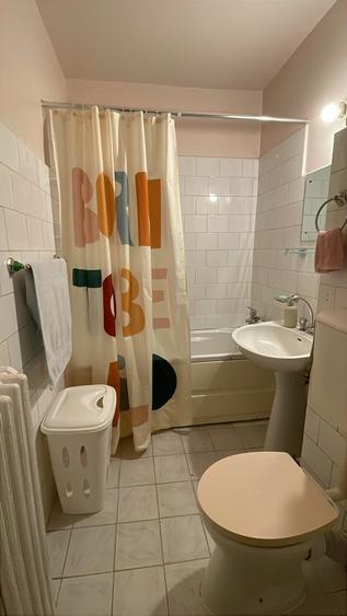 Apartament cu 2 camere decomandat în Titan