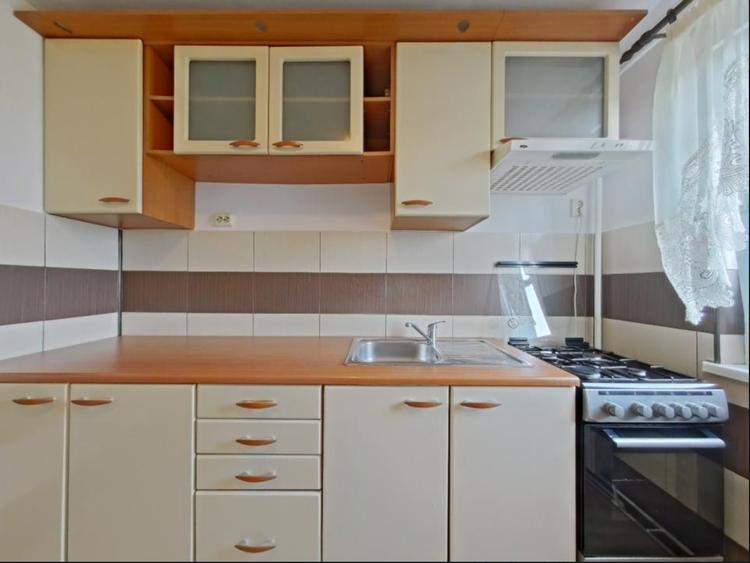 Apartament cu 2 camere în Astra