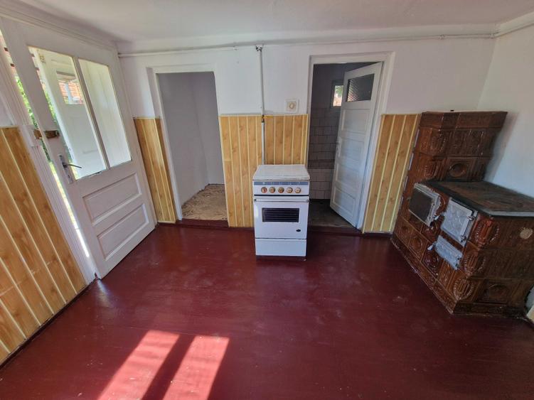 Casă cu 4 camere în Suplacu de Barcău