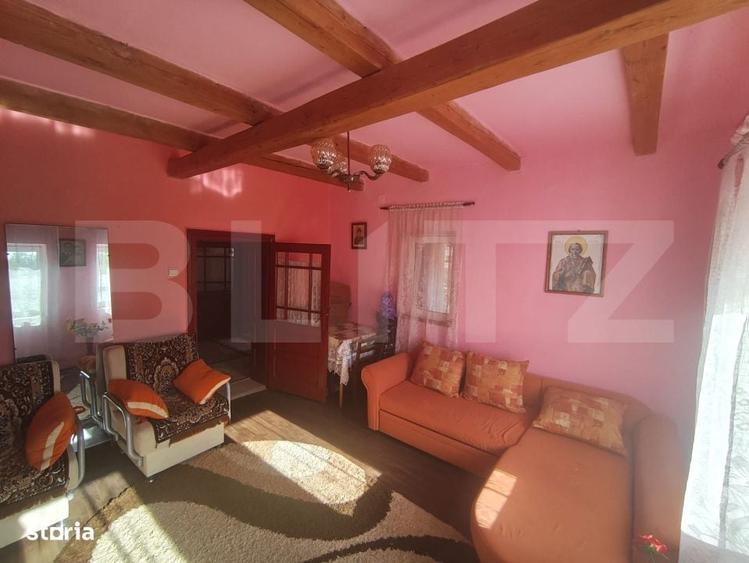 Casă cu 4 camere cu Teren 1200 Mp în Sânnicolau Român