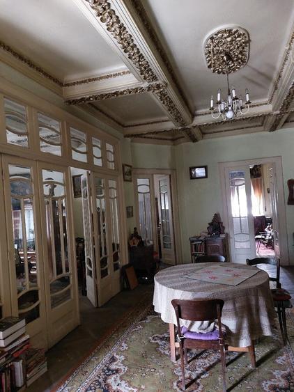 Casă cu Teren 537 Mp în Central
