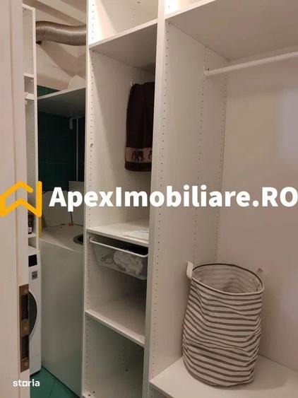 Garsonieră decomandată în P-ța Romană