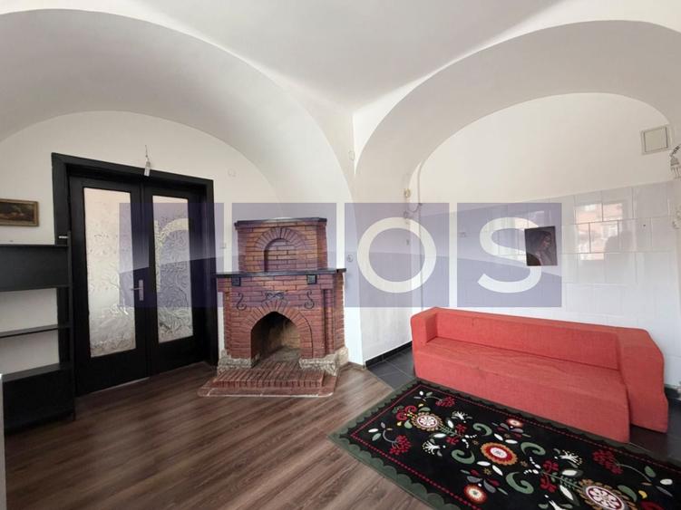 Apartament cu 4 camere decomandat în Ștefan cel Mare