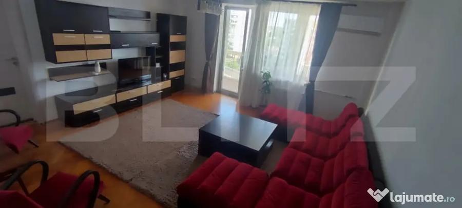 Apartament cu 3 camere decomandat, mobilat în Central