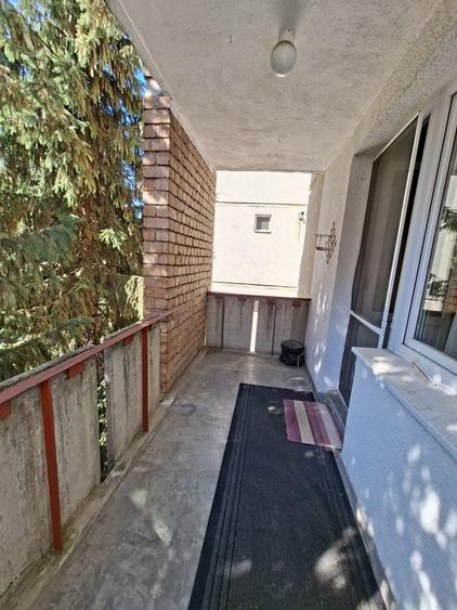 Apartament cu 3 camere decomandat în Dâmbu Pietros