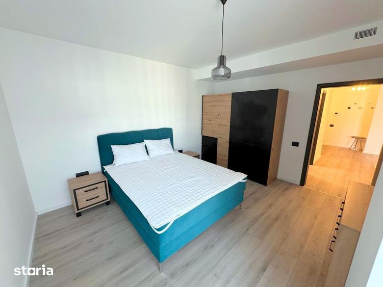 Apartament cu 2 camere semidecomandat, mobilat în Central