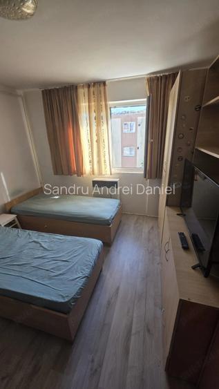 De inchiriat garsoniera zona noua - Proprietar