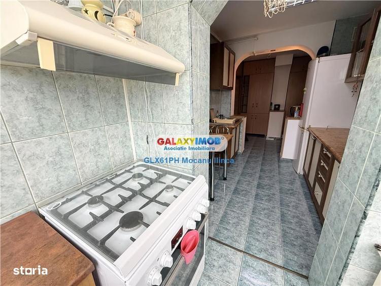 Apartament cu 3 camere decomandat, mobilat în Peneș Curcanul