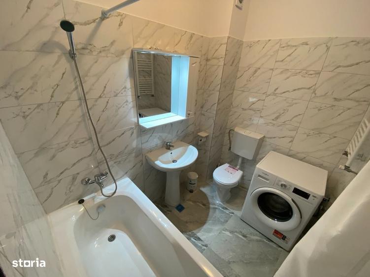 Apartament cu 2 camere decomandat în Roșu