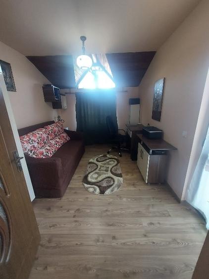 Casă individuală cu 4 camere cu Garaj în Păulești