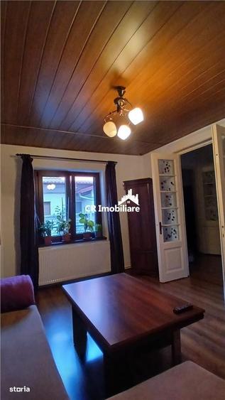 Apartament cu 2 camere semidecomandat în Vatra Luminoasă