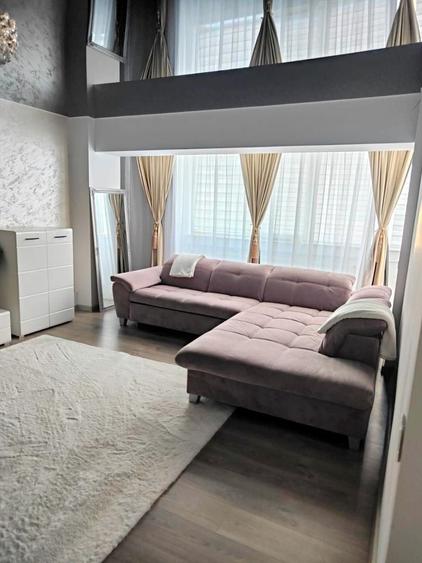 Apartament cu 4 camere decomandat în Micro 14