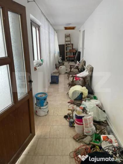 Casă cu 3 camere cu Teren 1700 Mp în Central