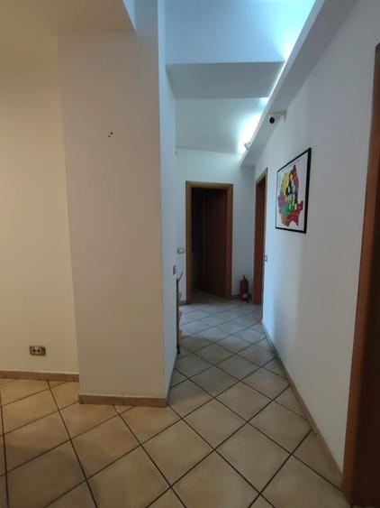 Apartament cu 3 camere decomandat, mobilat în Pache Protopopescu