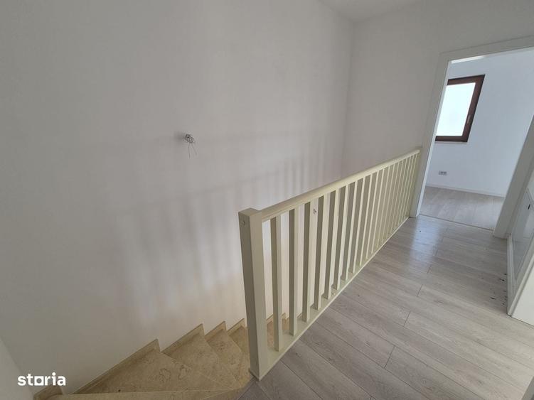 Casă cu 4 camere cu Teren 350 Mp în Central