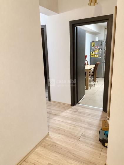 Apartament cu 2 camere decomandat, mobilat în Bucium