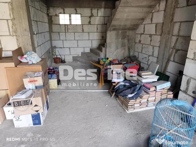 Casă cu 5 camere cu Teren 200 Mp în Sud