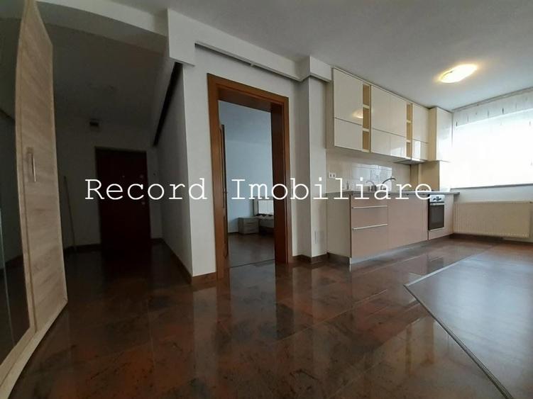 Apartament cu 2 camere semidecomandat în Florești