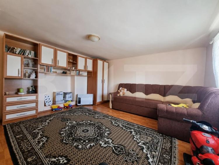Casă individuală cu 4 camere cu Garaj în Târnăveni