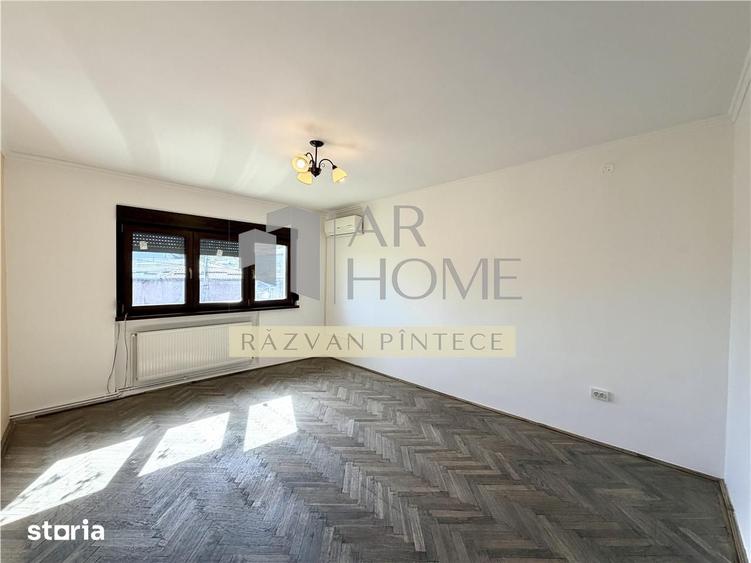 Apartament cu 4 camere în Democrației