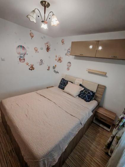 Apartament cu 2 camere decomandat în 9 Mai