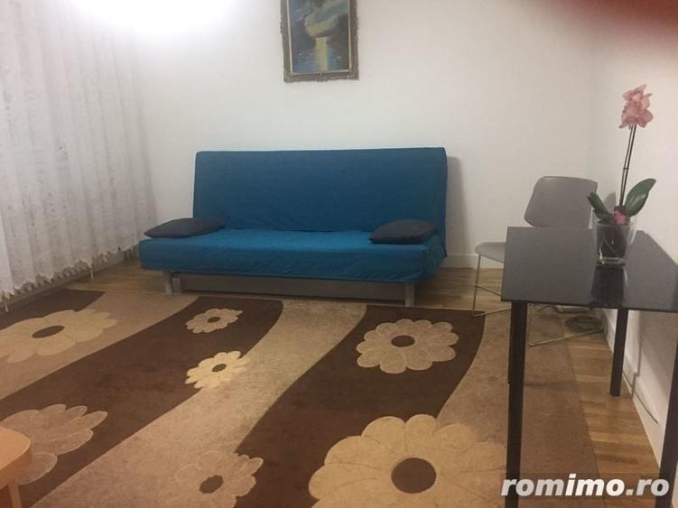 Garsonieră decomandată în Panduri