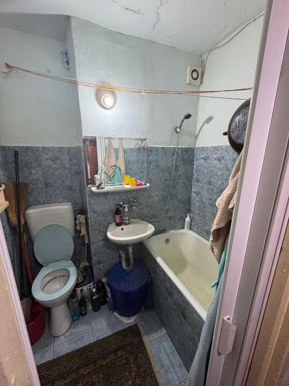 Apartament cu 2 camere semidecomandat în Solidarității