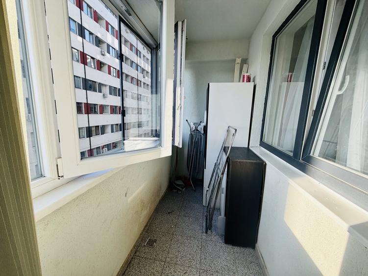 Apartament cu 3 camere decomandat, mobilat în Chiajna