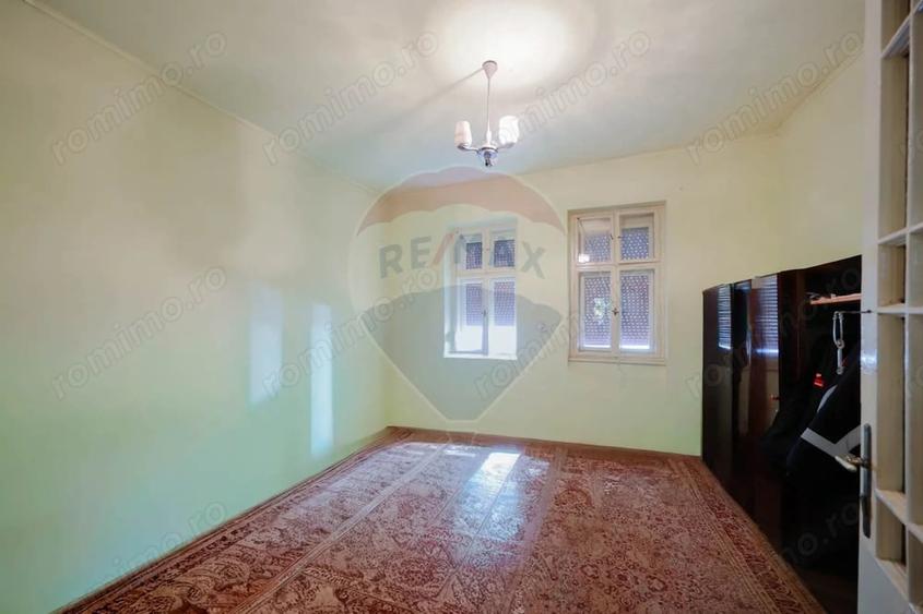 Casă cu 3 camere cu Teren 250 Mp în Calea Clujului