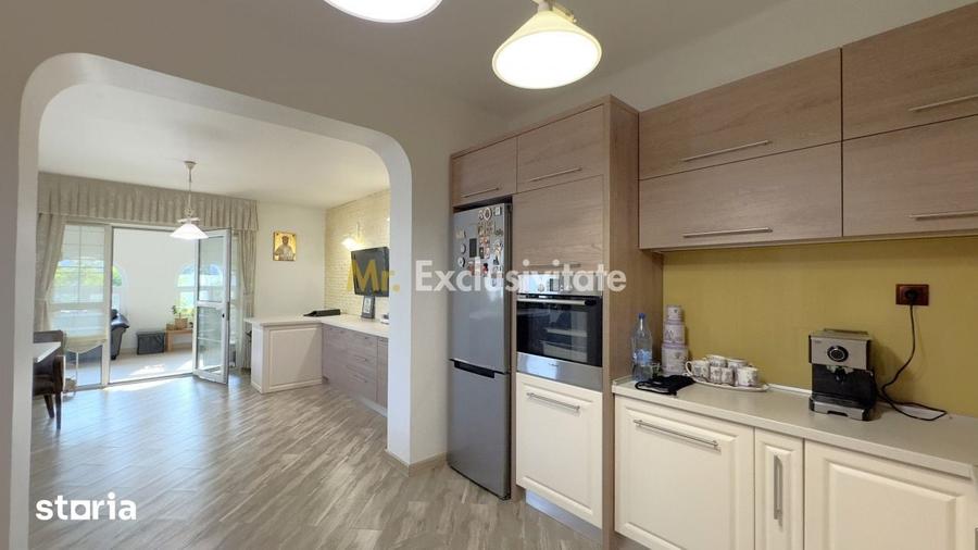 Casă cu 5 camere cu Teren 1010 Mp în Central