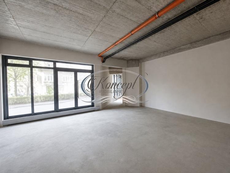 Spațiu comercial, de 162.5 mp, în Gară