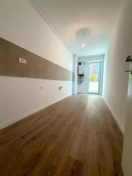 Apartament cu 3 camere decomandat în Theodor Pallady