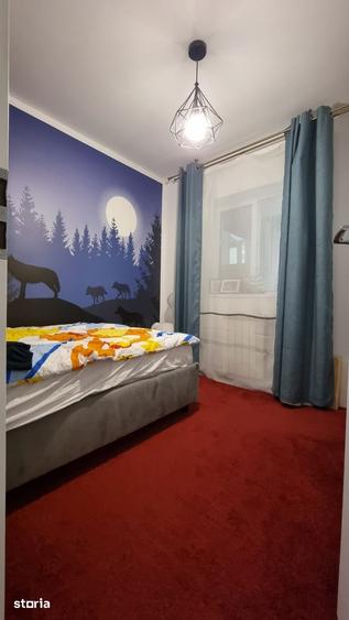 Apartament cu 3 camere decomandat în Podu Roș — fotografia 3