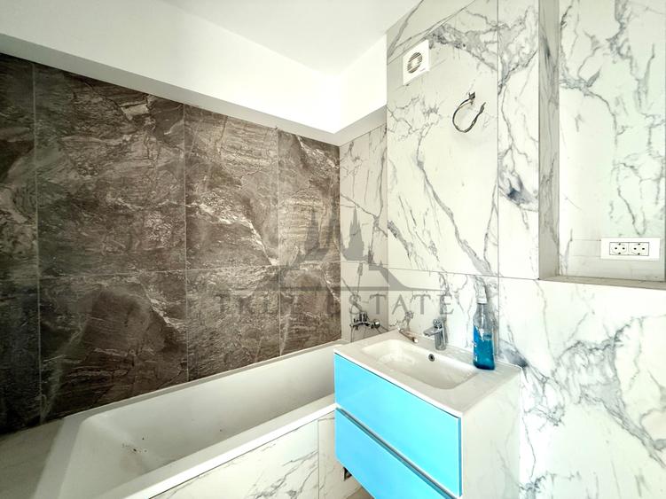 Penthouse cu 5 camere decomandat, mobilat în Timpuri Noi