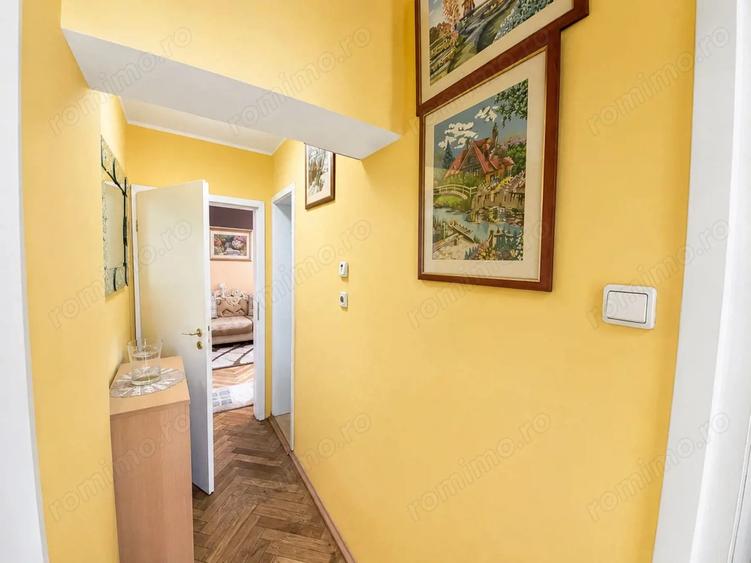 Apartament cu 4 camere decomandat, mobilat în Simion Bărnuțiu