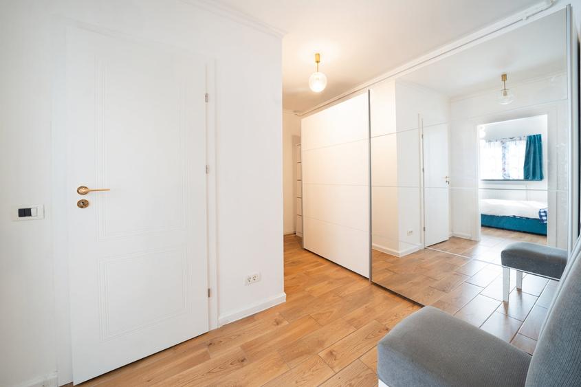 Apartament cu 3 camere decomandat, mobilat în Gorjului