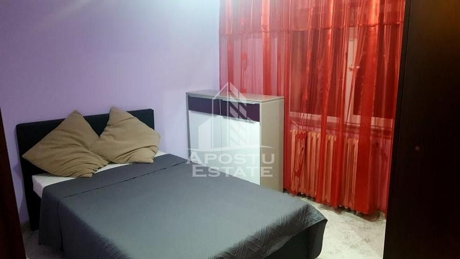 Apartament cu 2 camere decomandat în Spitalul Județean