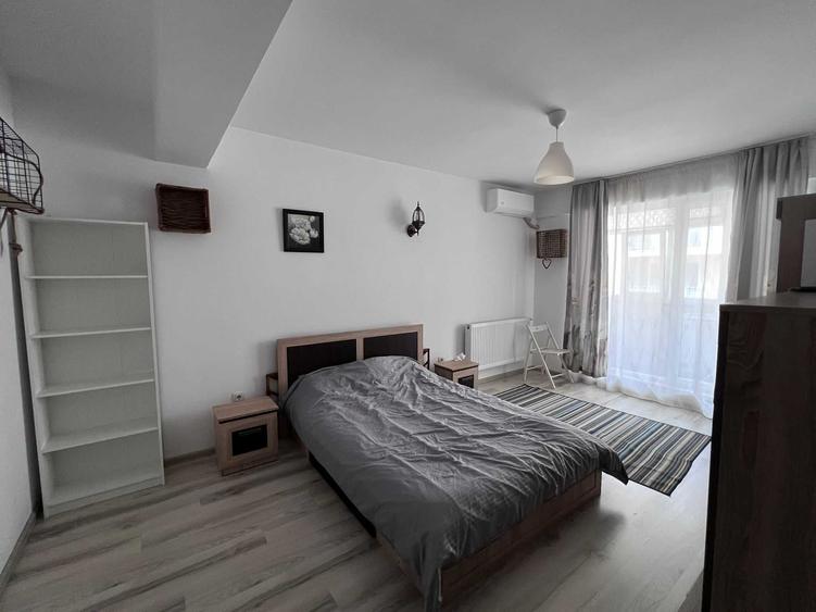 Garsonieră decomandată în Central