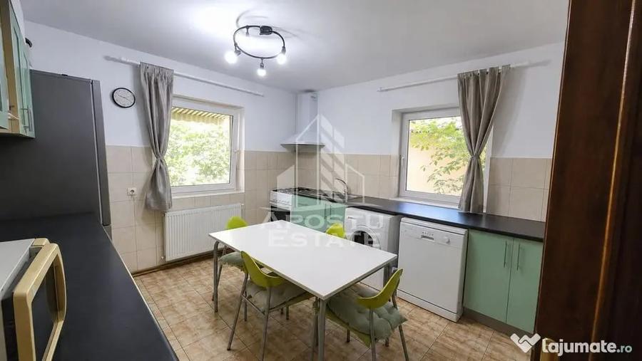Casă cu 4 camere cu Teren 574 Mp în Aradului